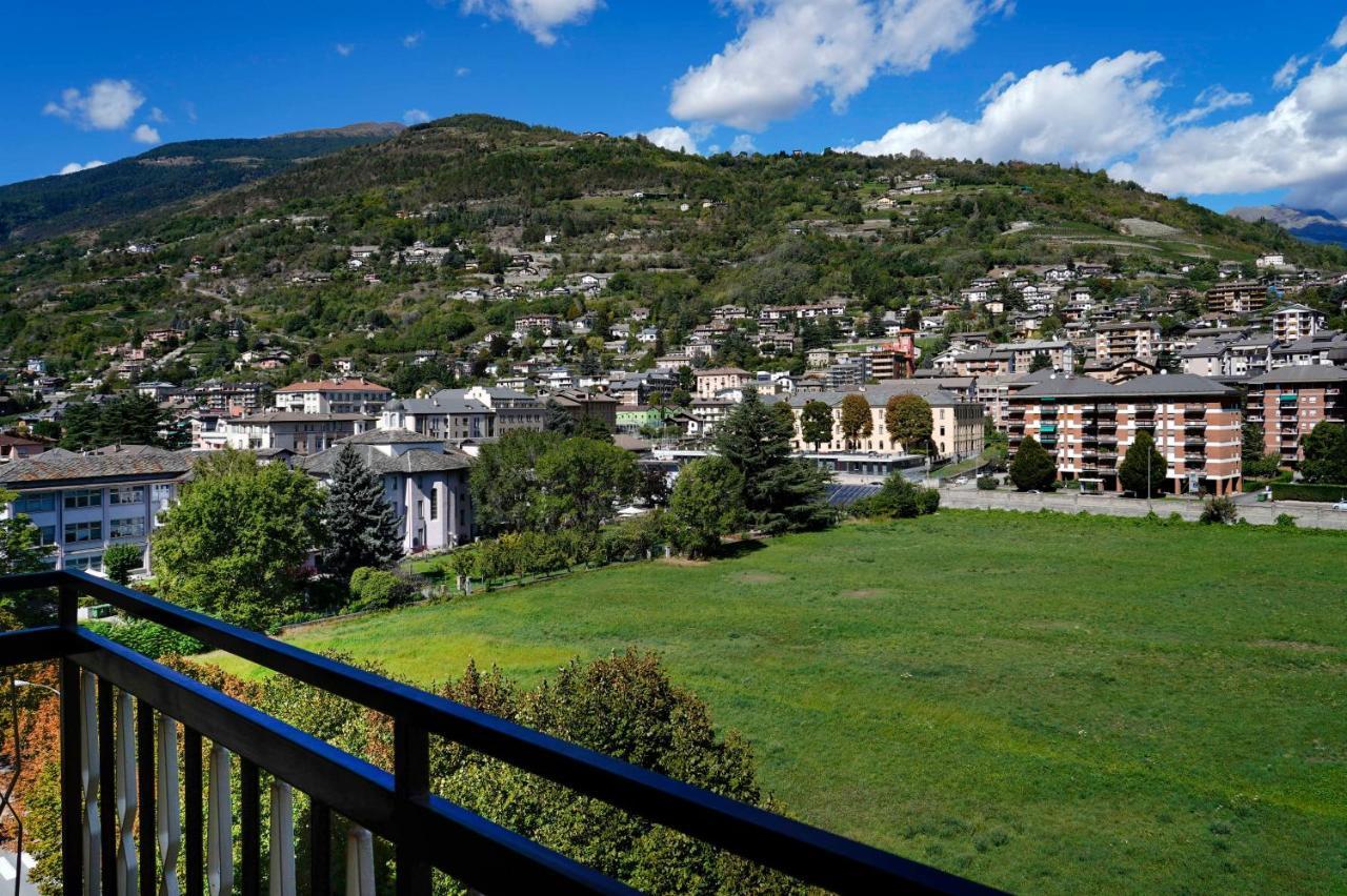 Surville Aosta Ngoại thất bức ảnh